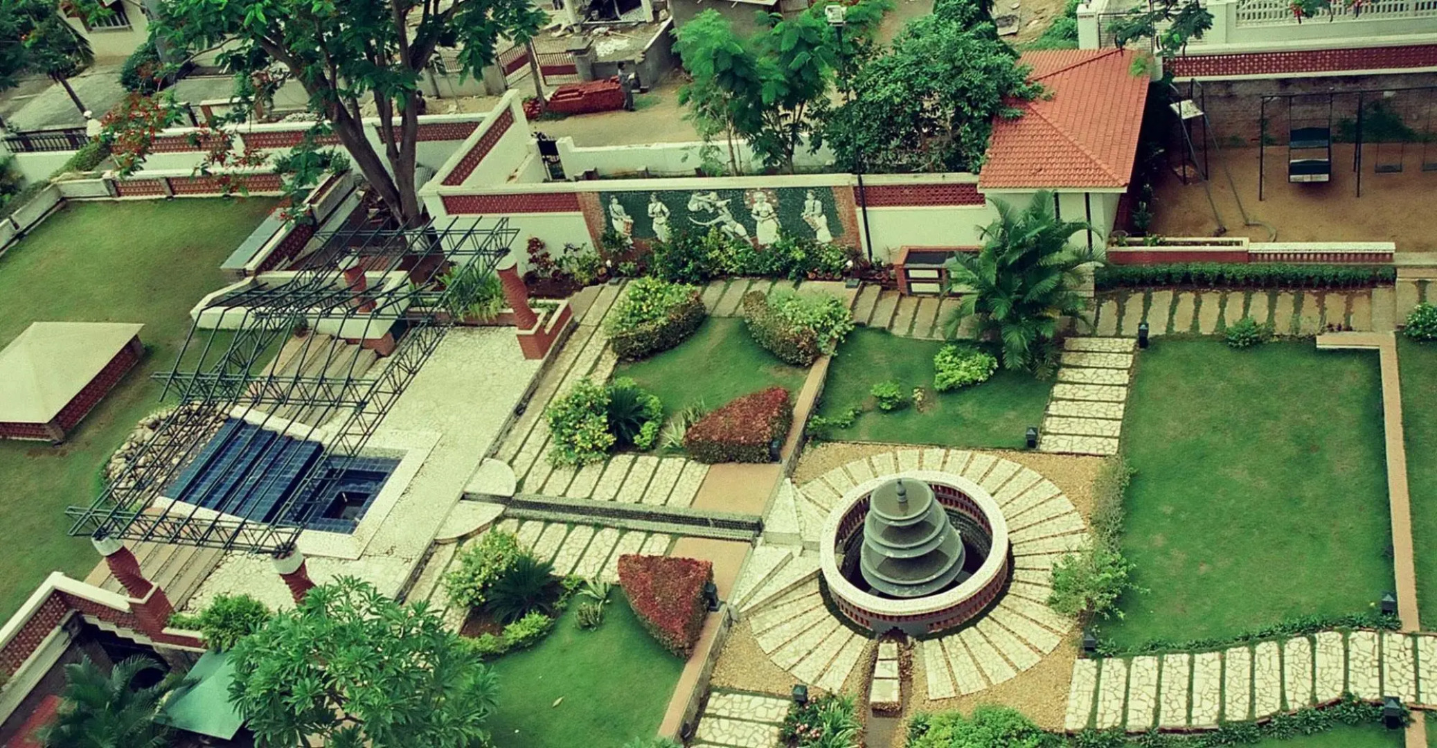 hotel srichakra international