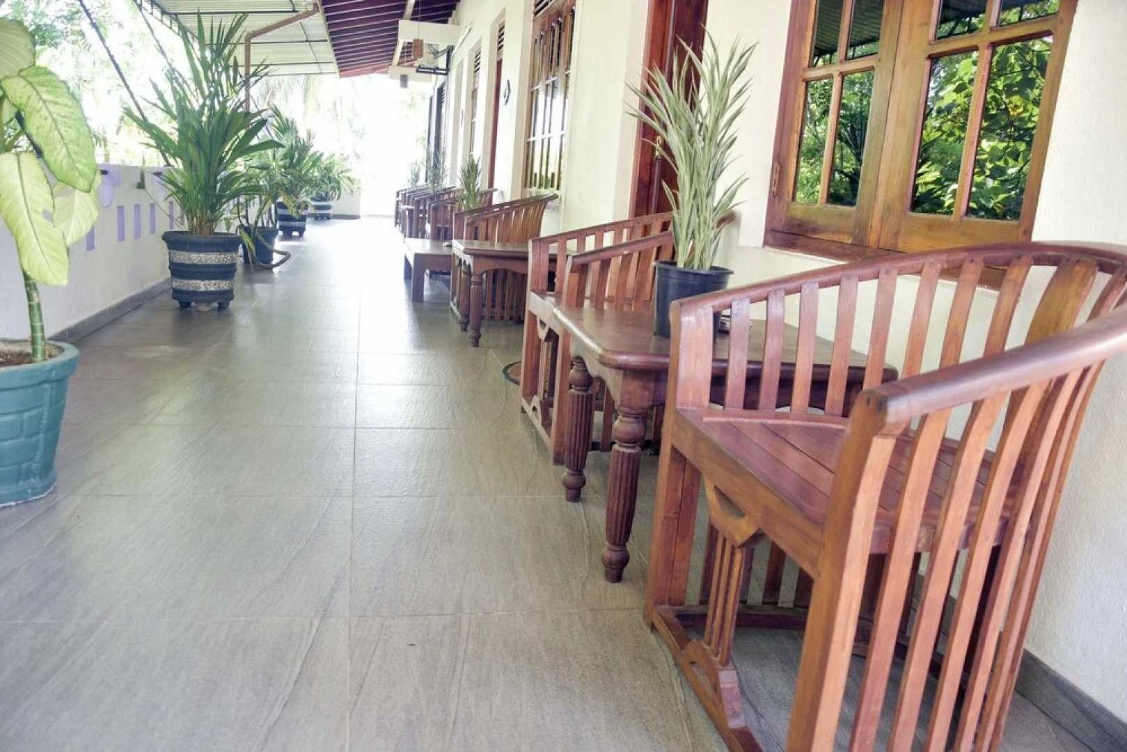 Hotel Happy Night Holiday Inn