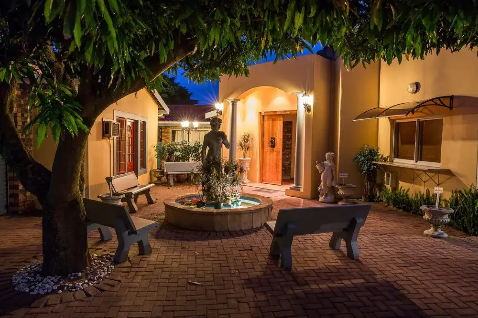 Blue Marlin Guest House