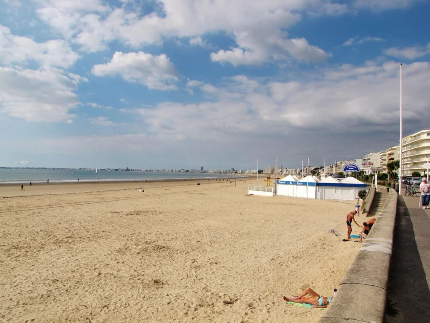 Studio in Pornichet, With Wonderful sea View, Furnished Balcony and Wi