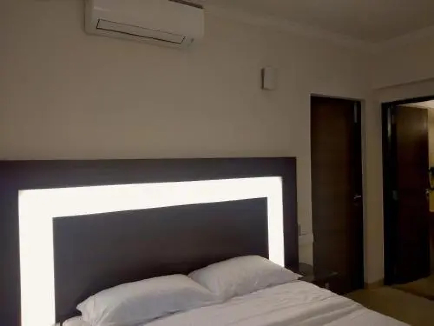 Casa Legend Suites Candolim