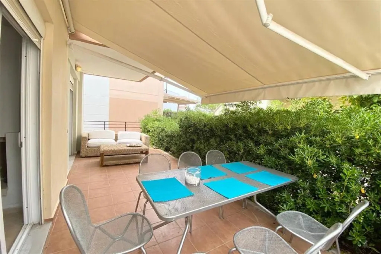 Elena First Line Beach House (2 Bedrooms 6 Guests)