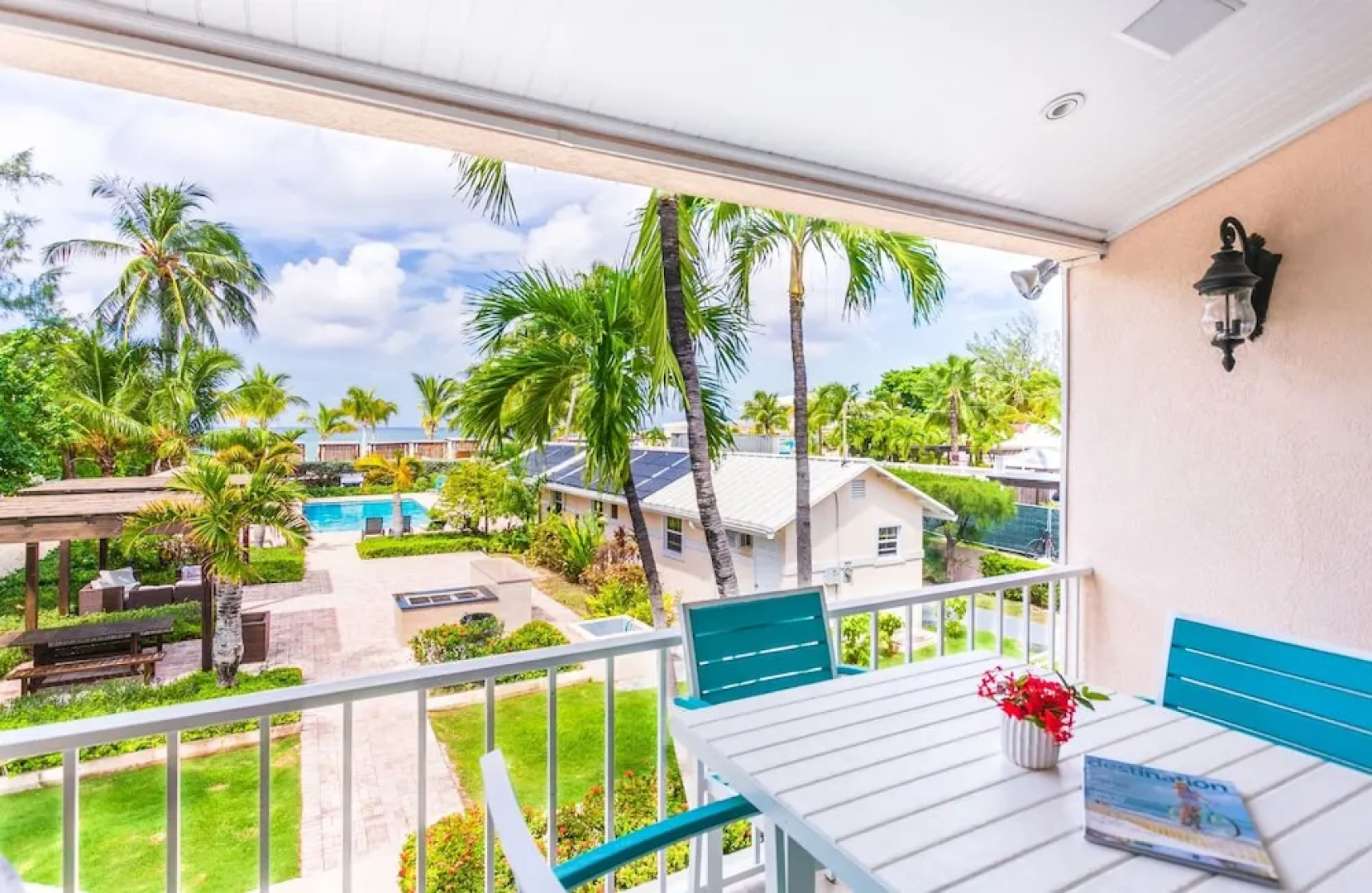 Island Pines by Cayman Villas