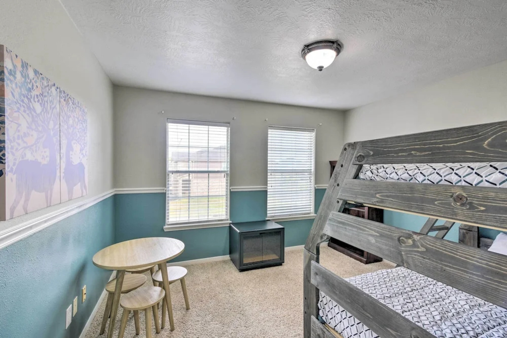 Spacious & Central Katy Retreat: 27 Mi to Houston!