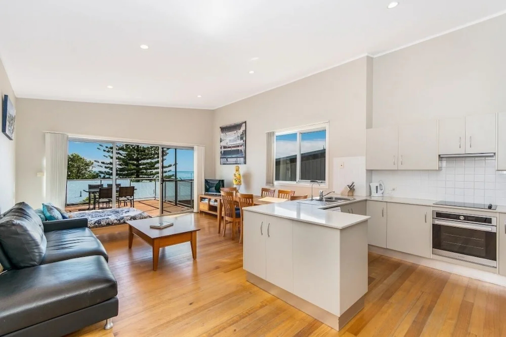 Angourie Blue Unit 2