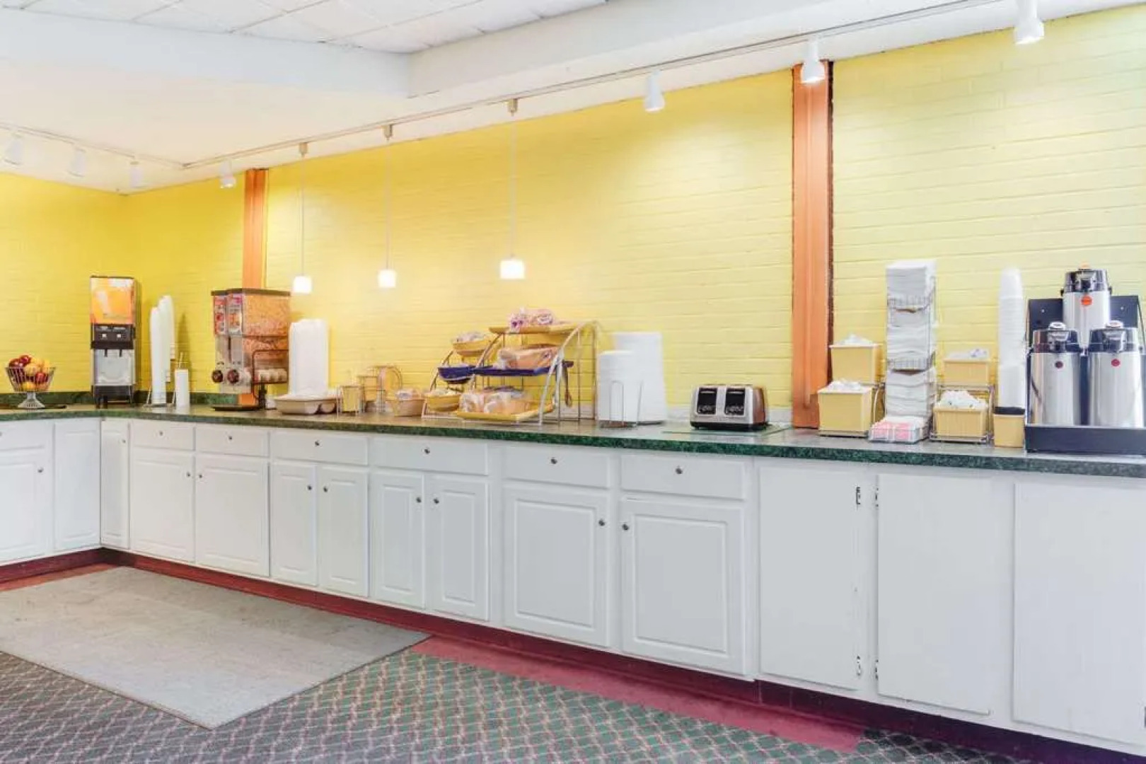 Days Inn Dunkirk - Fredonia