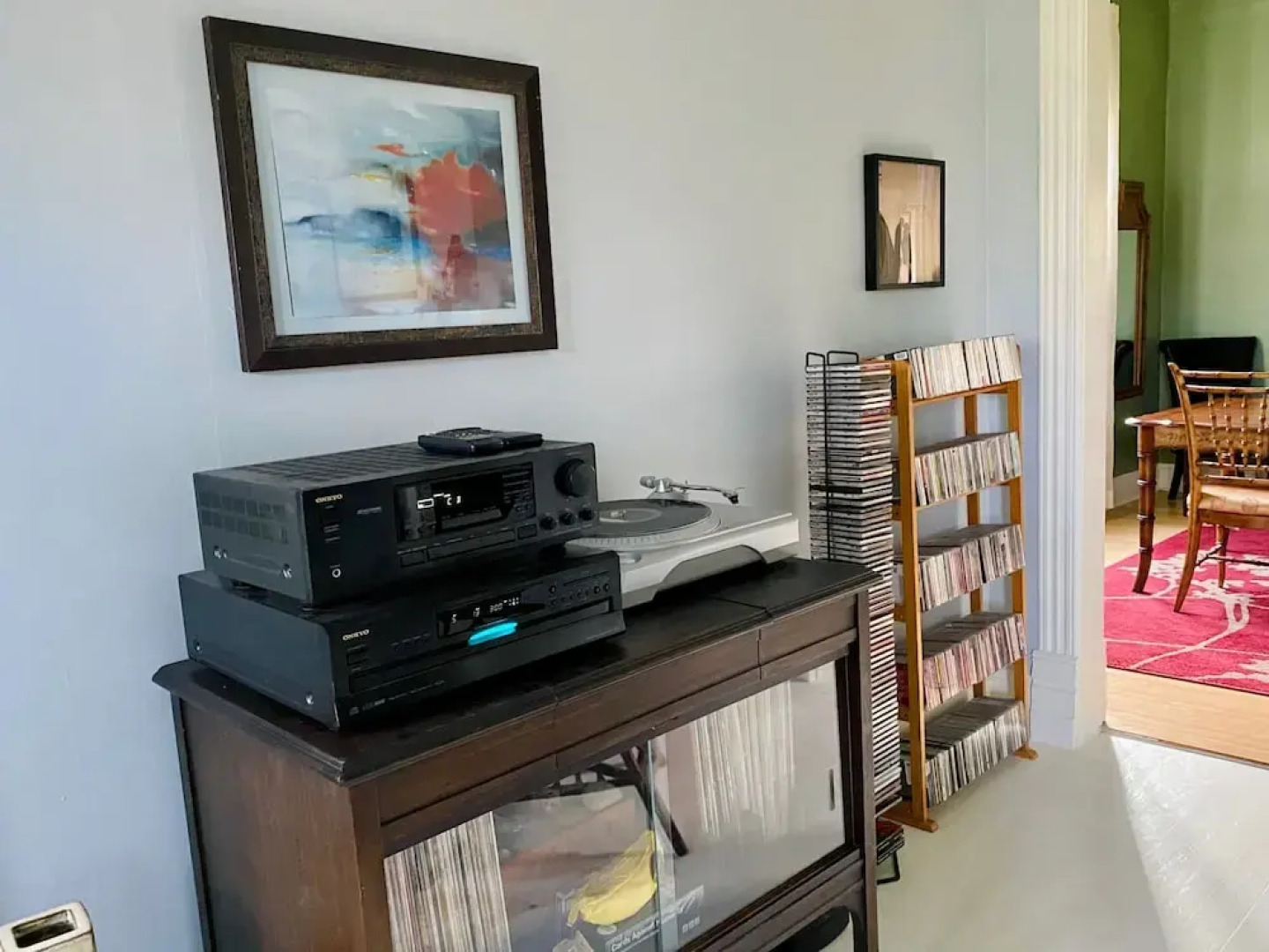 Victorian on Garden Best Location in Town