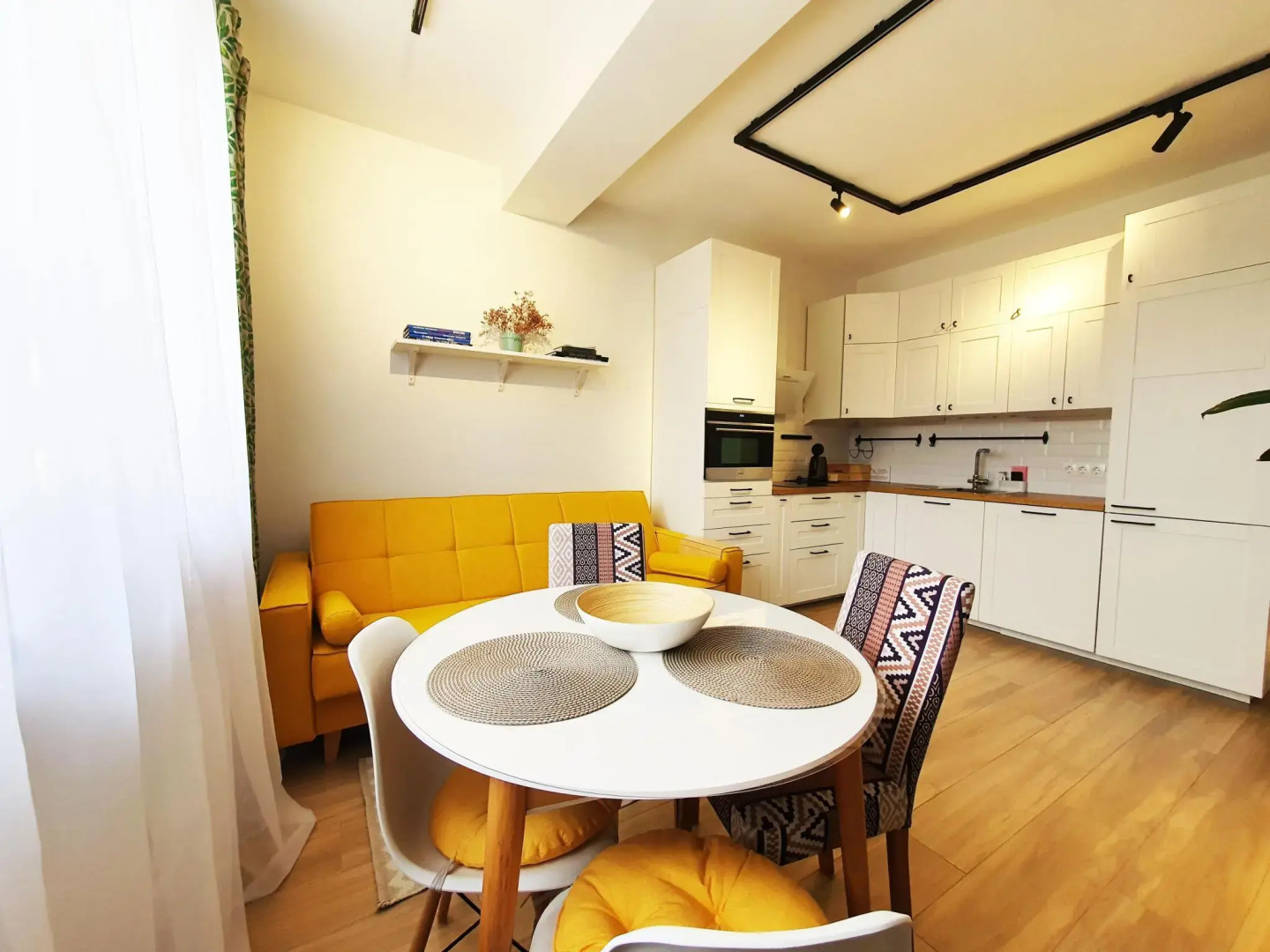 Апартаменты Жить в Горах на улице Турчинского 85