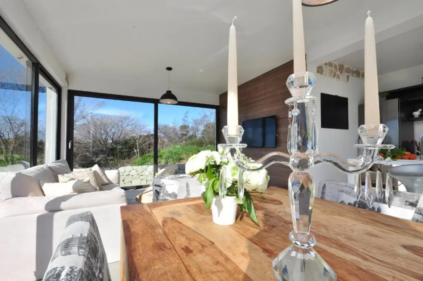 Luxury Villa Luminosa