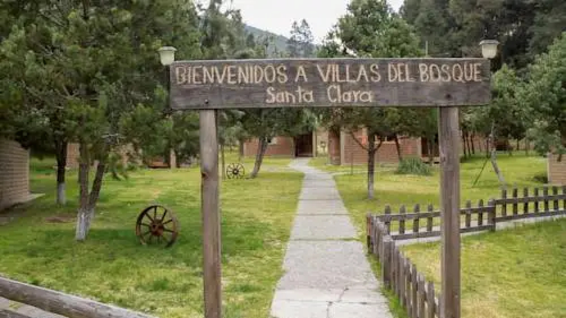 Villas del Bosque Santa Clara