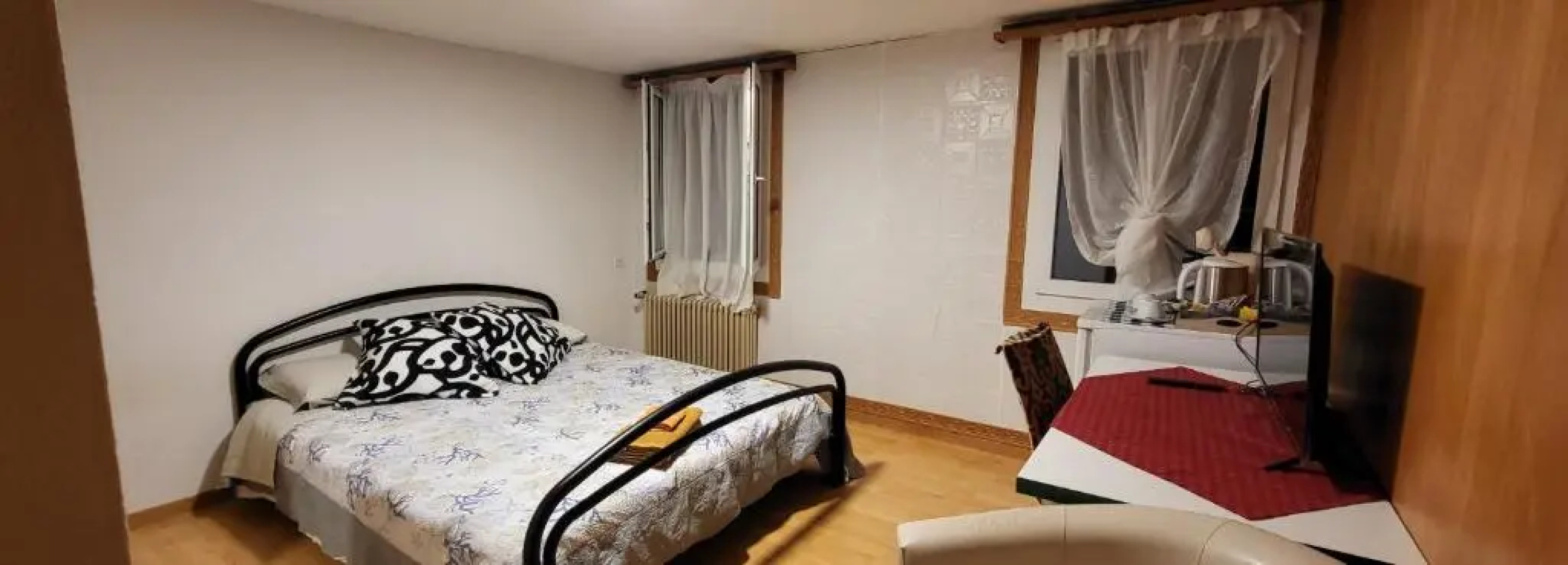 Buongustaio1 Zimmer mit ensuite T&B