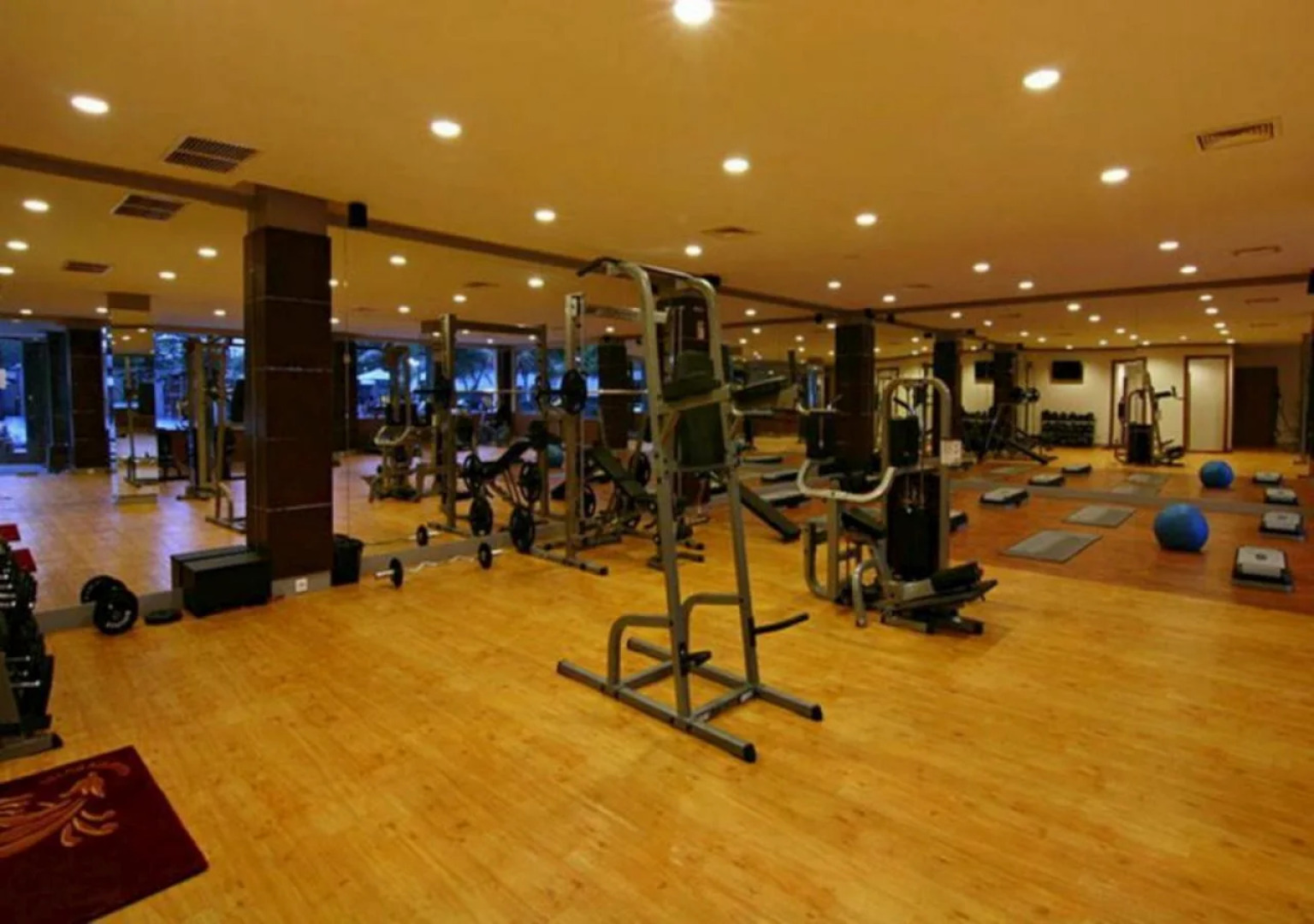 Hotel Pangeran Beach