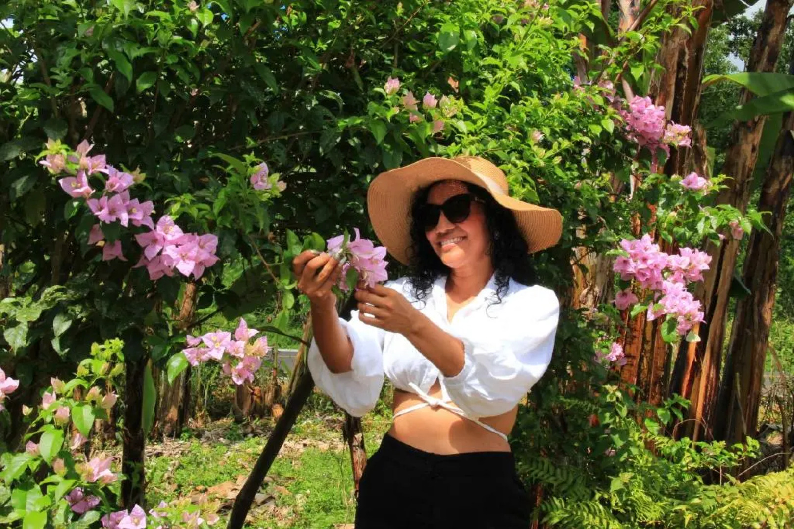 Natura Gardens Galápagos Hotel