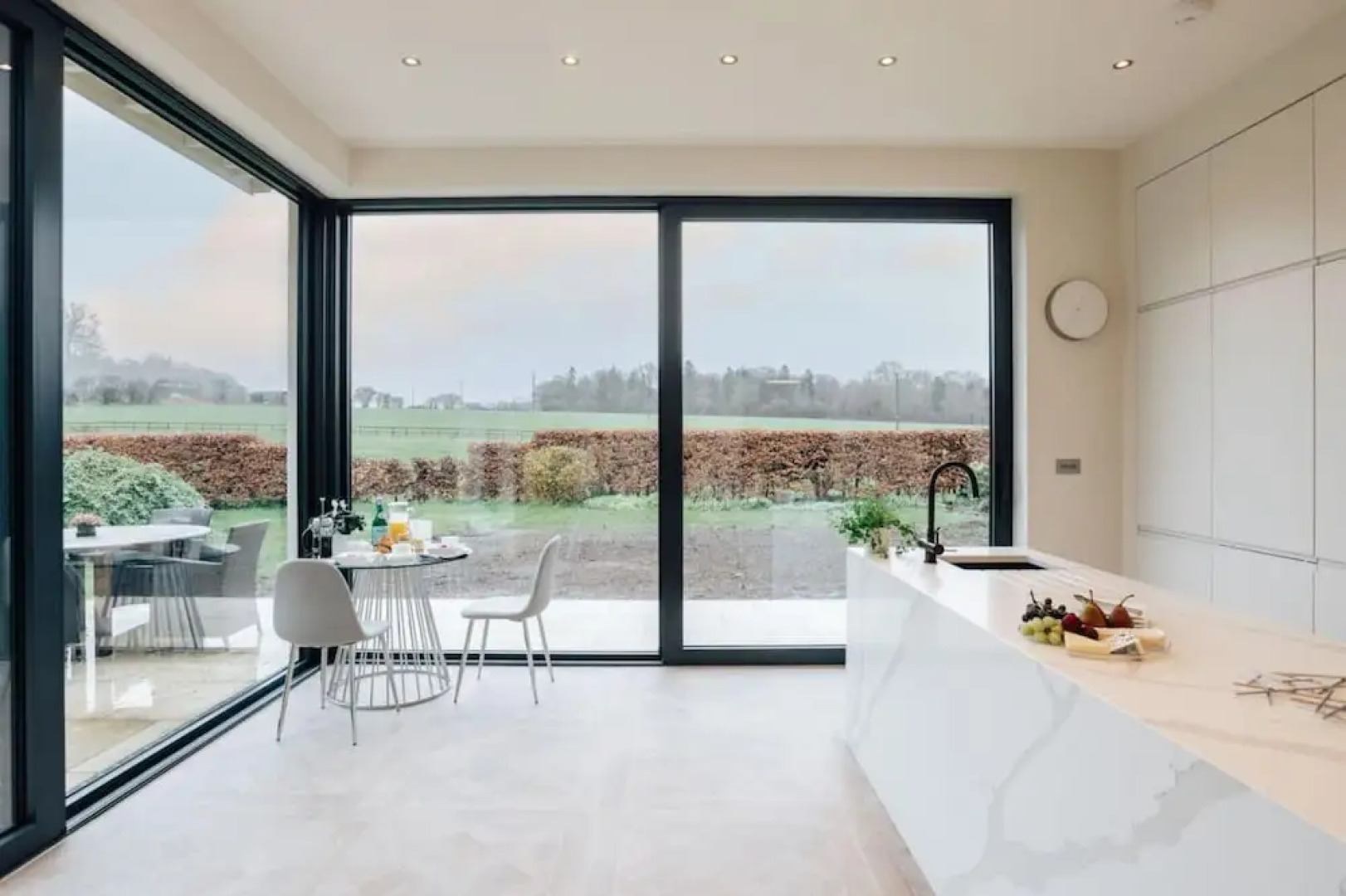 Wisteria House - Sleeps 11