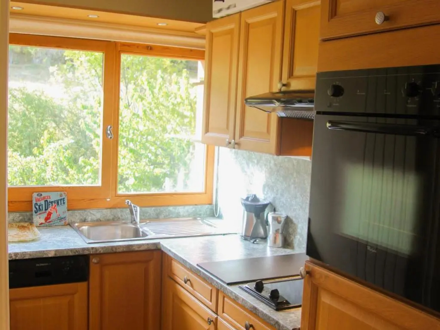 Appartement Enchastrayes, 2 pièces, 6 personnes - FR-1-165A-26