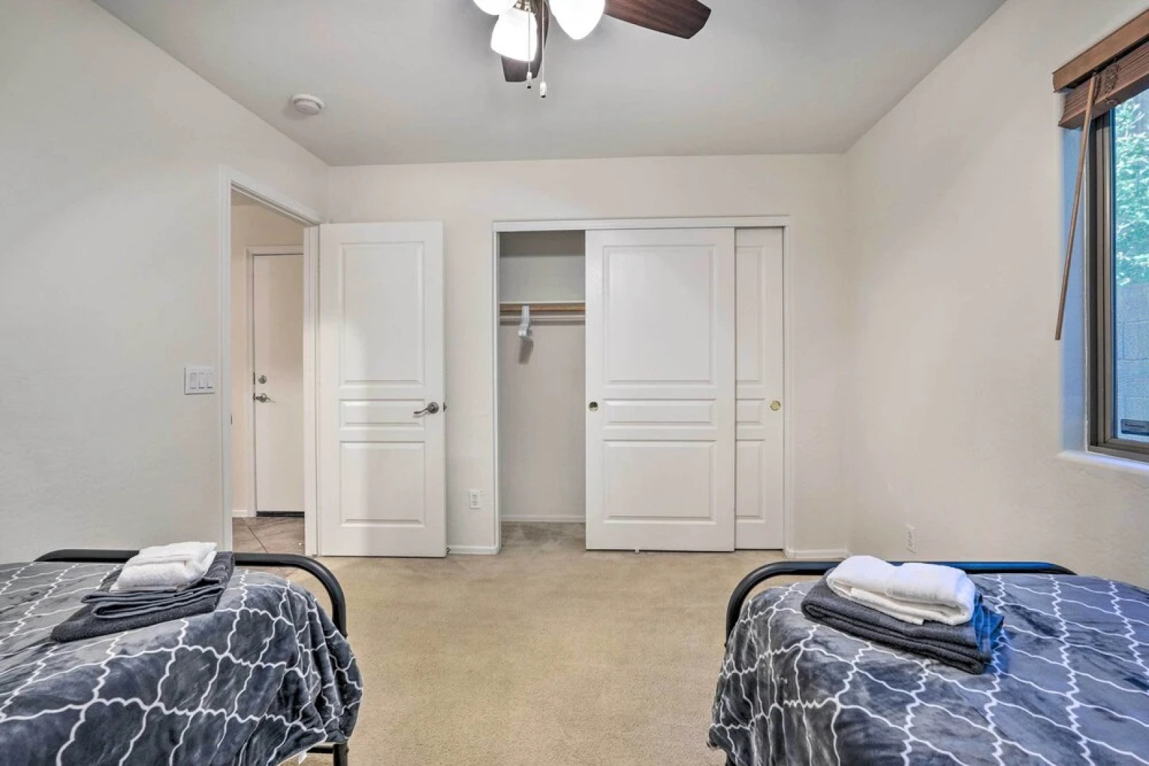 Avondale Home w/ Pool, 5 Mi to State Farm Stadium!