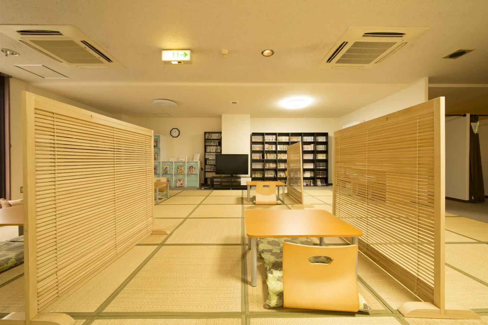 Capsule Hotel The Inn