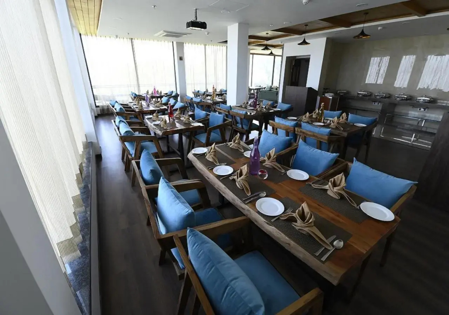 Lemon Tree Hotel Kasauli