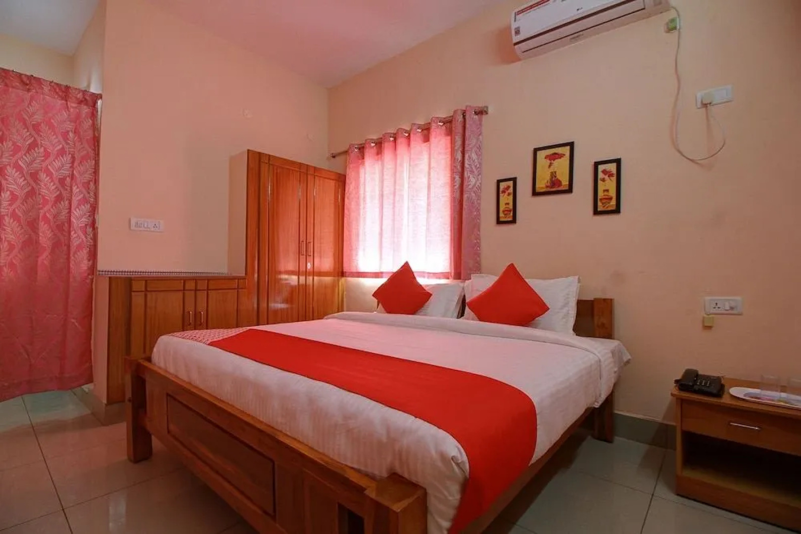 OYO 19110 Annapoorna Residency