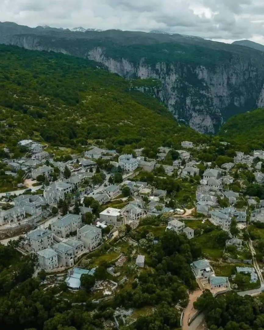 Archontiko Rapti Stone Traditional House