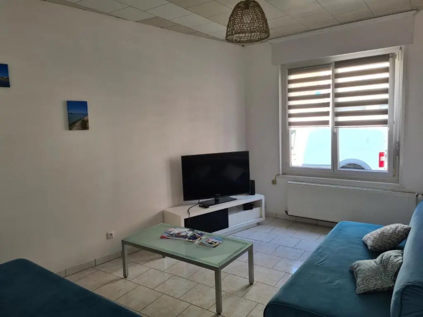 "Les Embruns" Maison meublée, proche de la mer