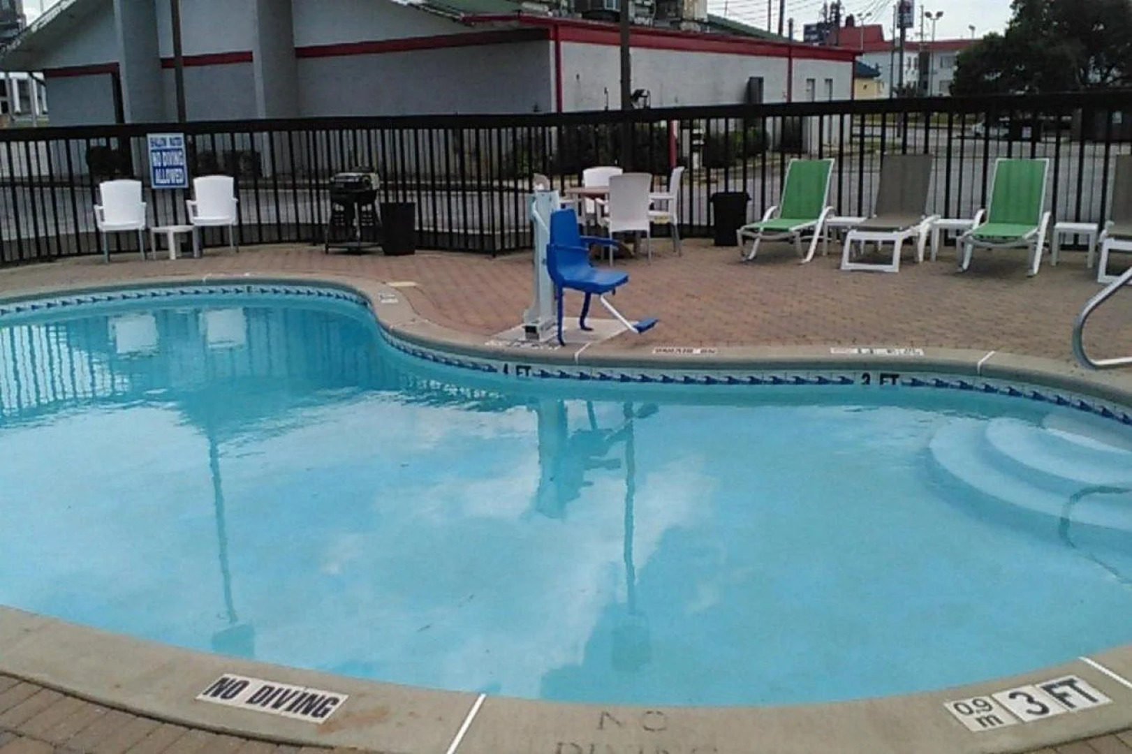 Comfort Inn & Suites Thomson