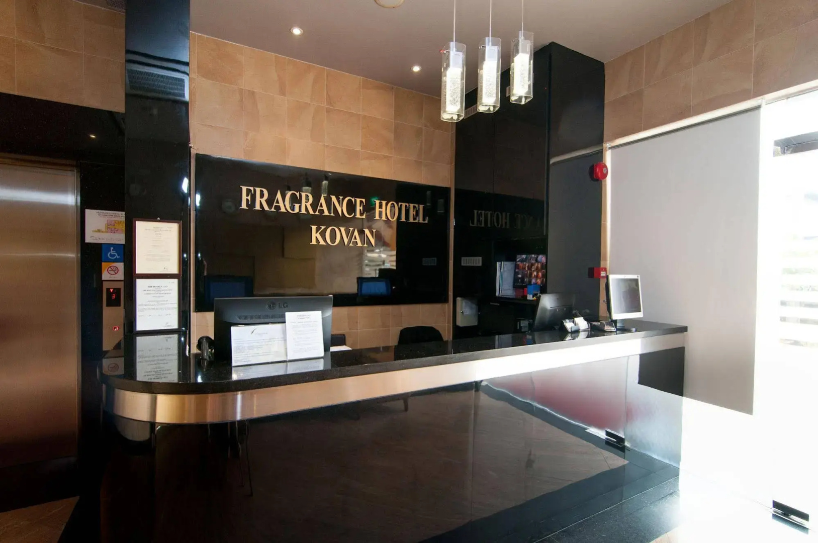Fragrance Hotel - Kovan