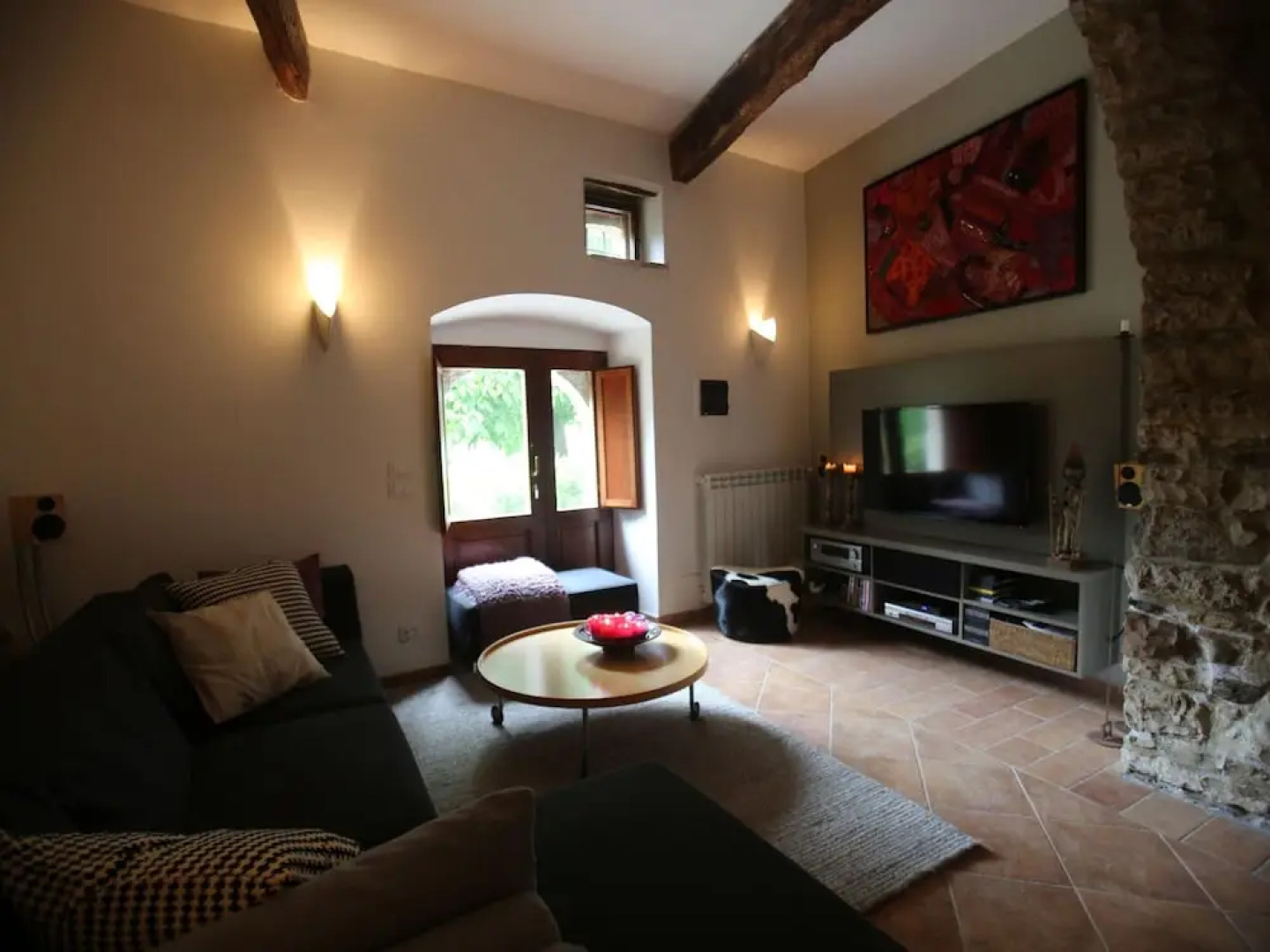 House With Pool, Garden and Wifi in Medieval Village, With Panoramic Views