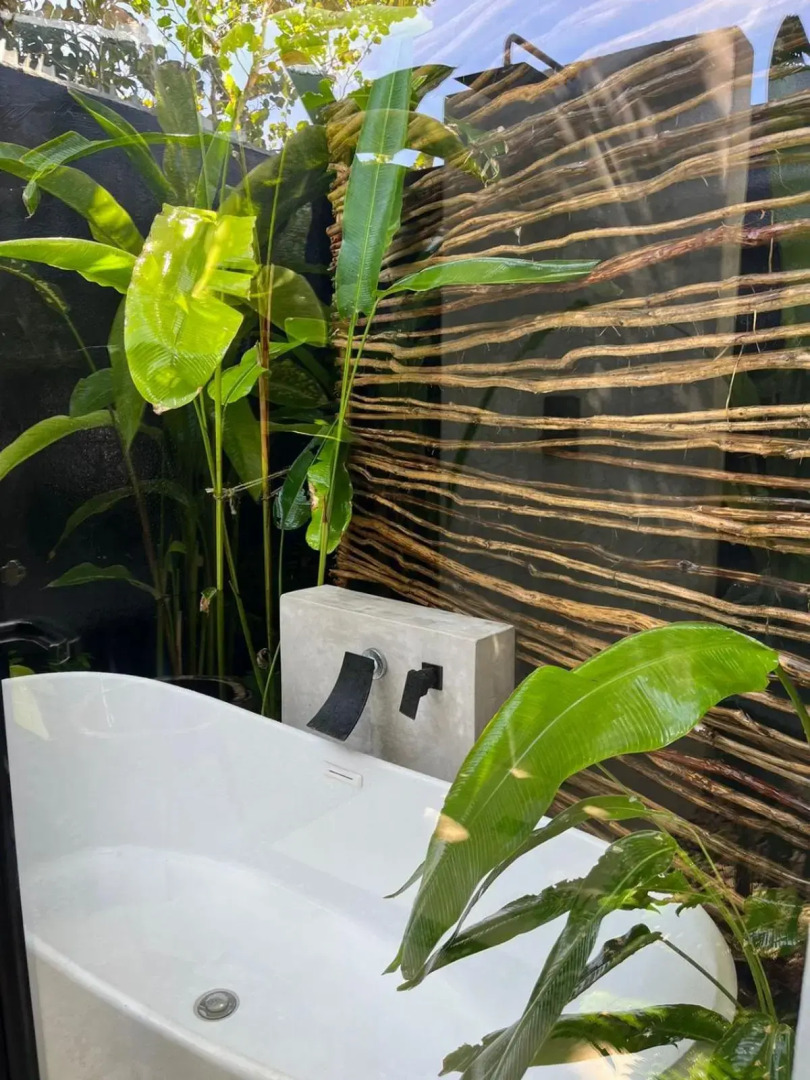 Casa en primera linea de playa con alberca