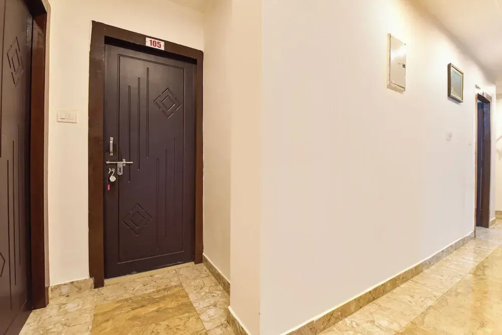 Fabhotel Nakshatra Palace