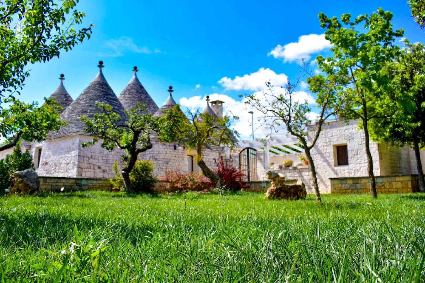 Micele Holiday Houses