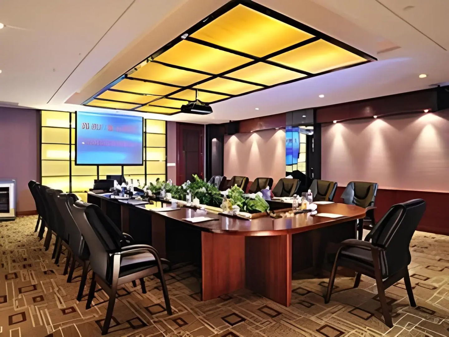 Hohhot Hai Liang Plaza Hotel