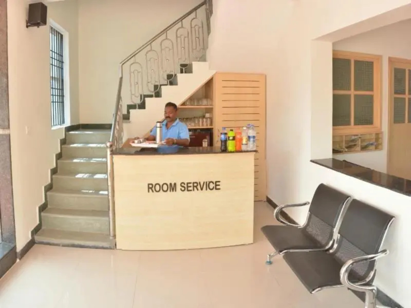 Varuna Inn Banquets & Resort