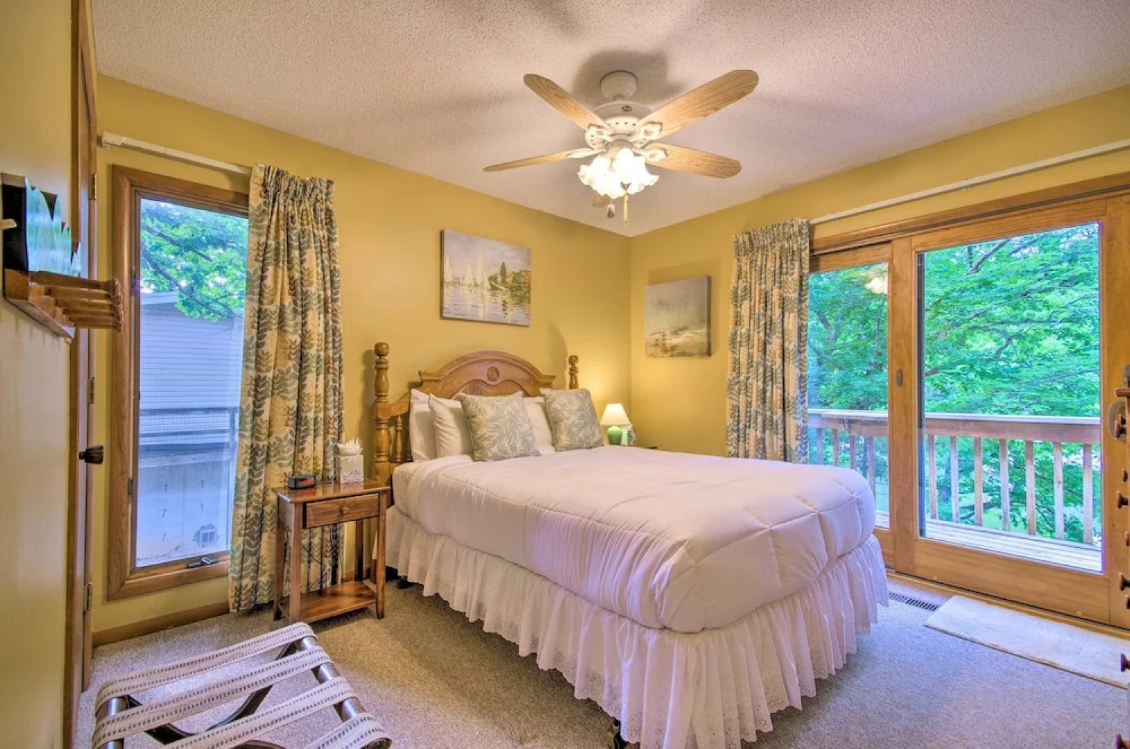 Private Boat Dock: Lakefront Eldon Home!