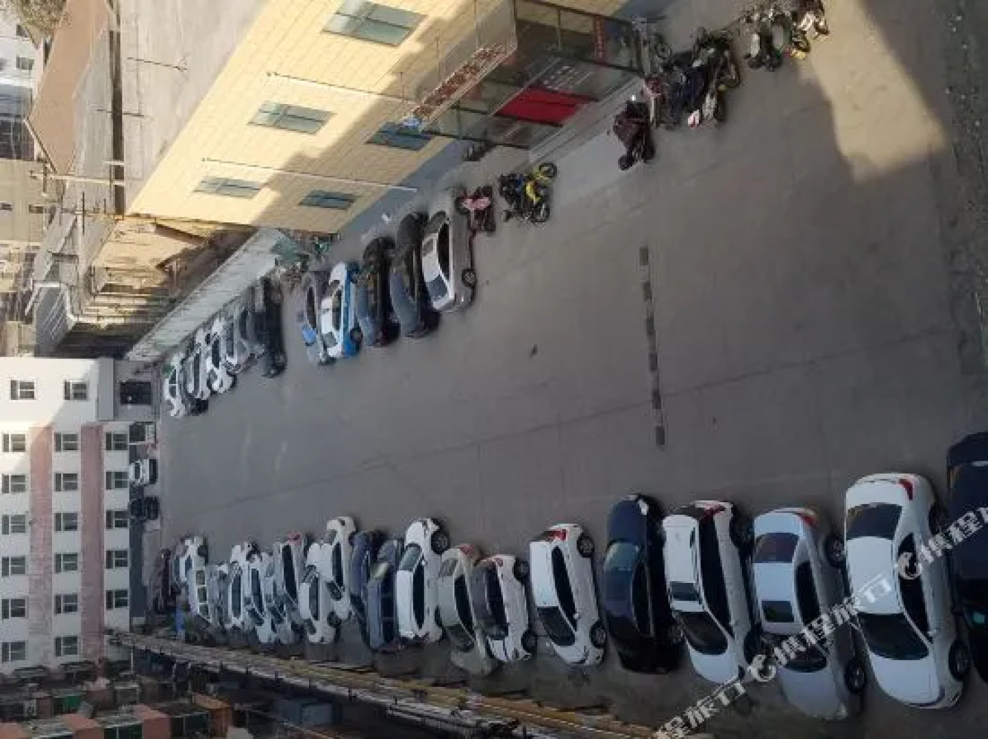 Jinrui Business Hotel (Sanmenxia Huanghe Road)