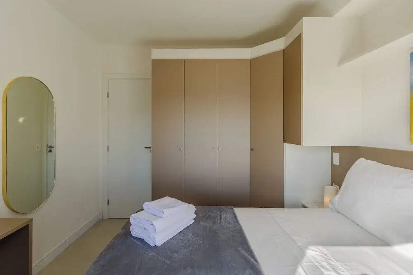 Beautiful Apartment in Condo With Pool Rpf0605