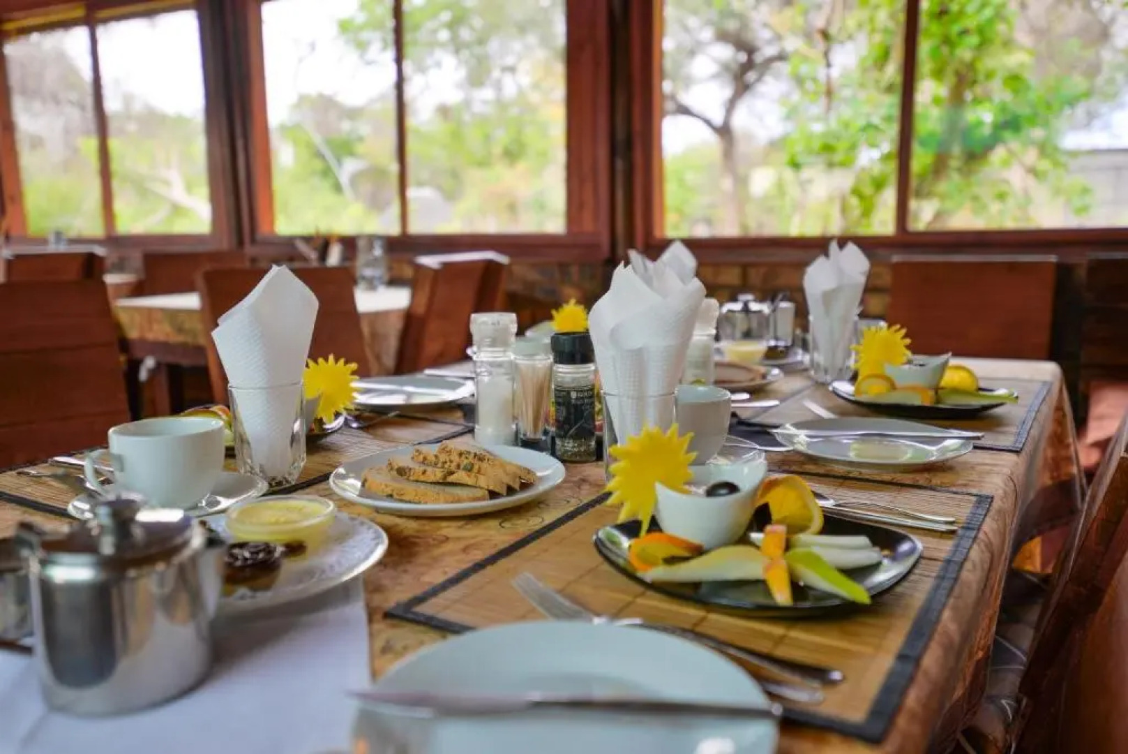 Baluleni Safari Lodge