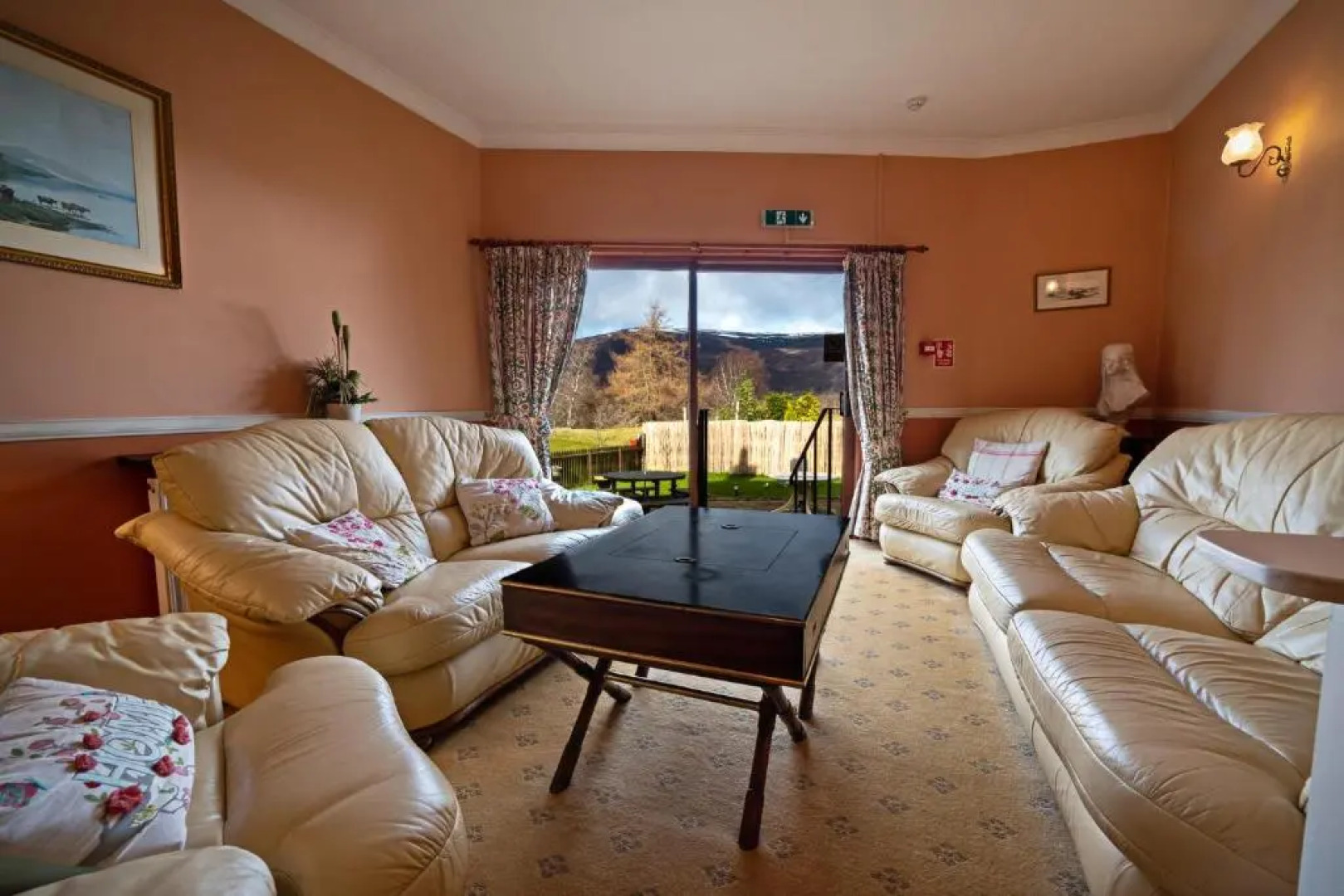 Rowan Tree Country Hotel