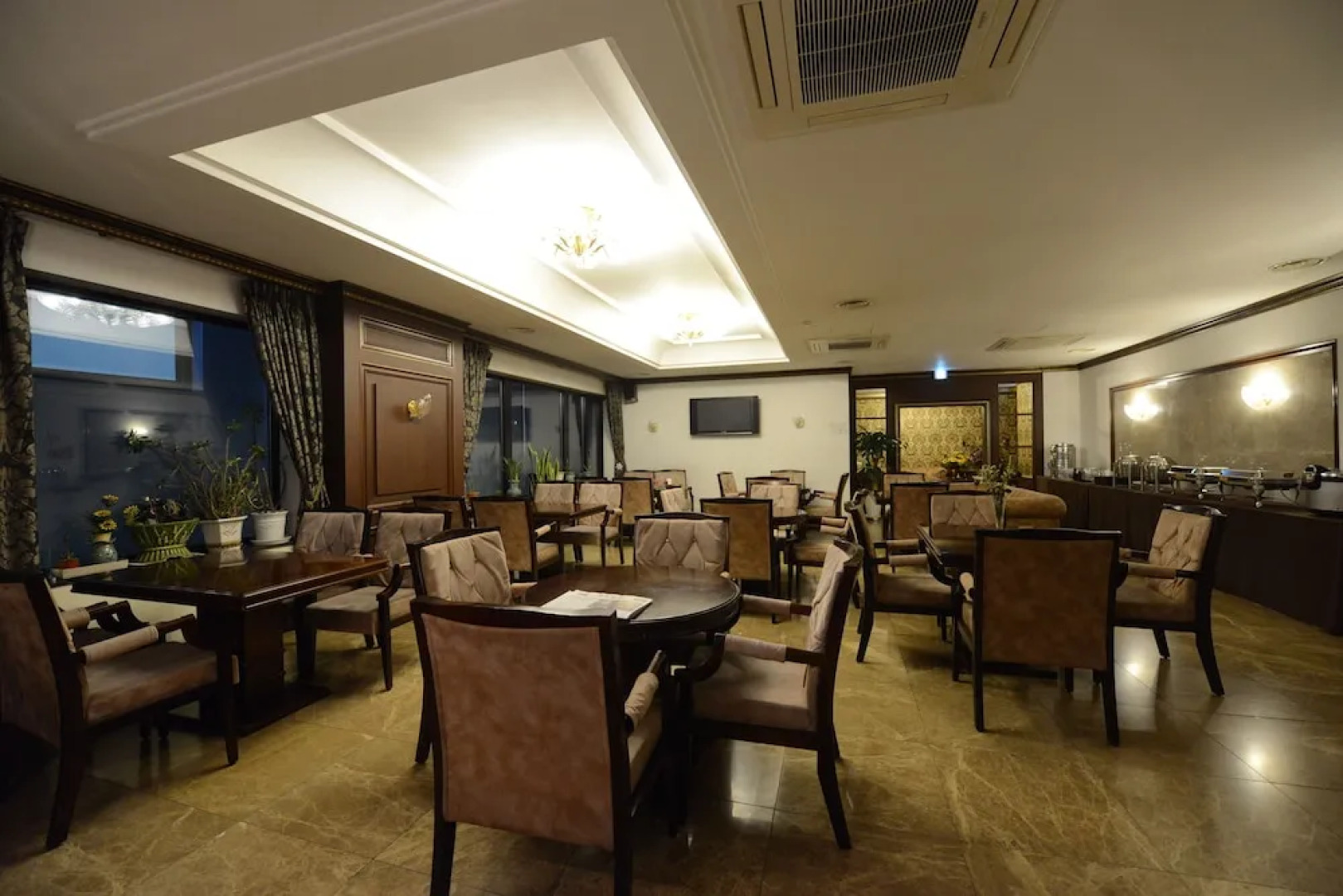 Central Tourist Hotel