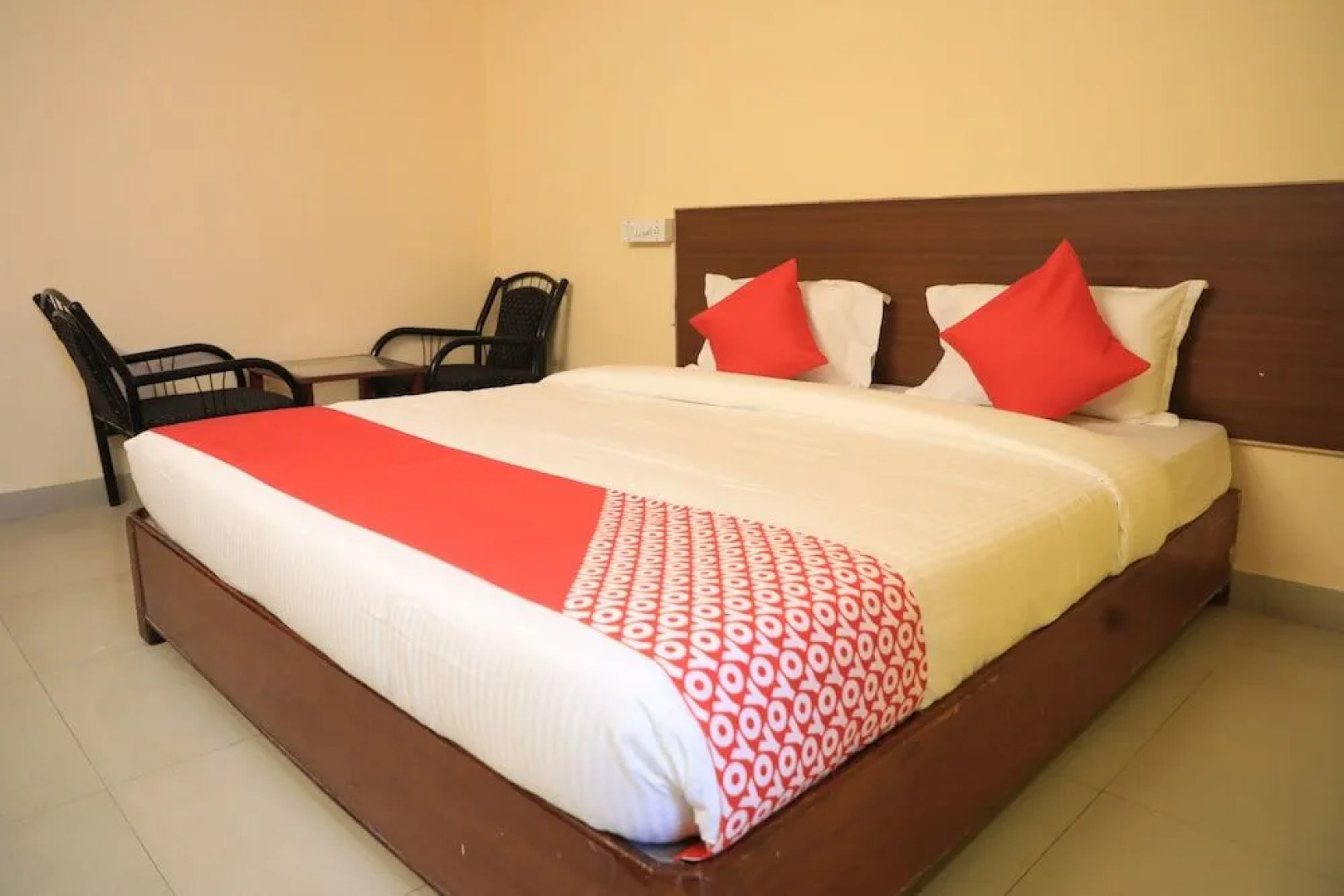 OYO 15140 Hotel Priya Residency