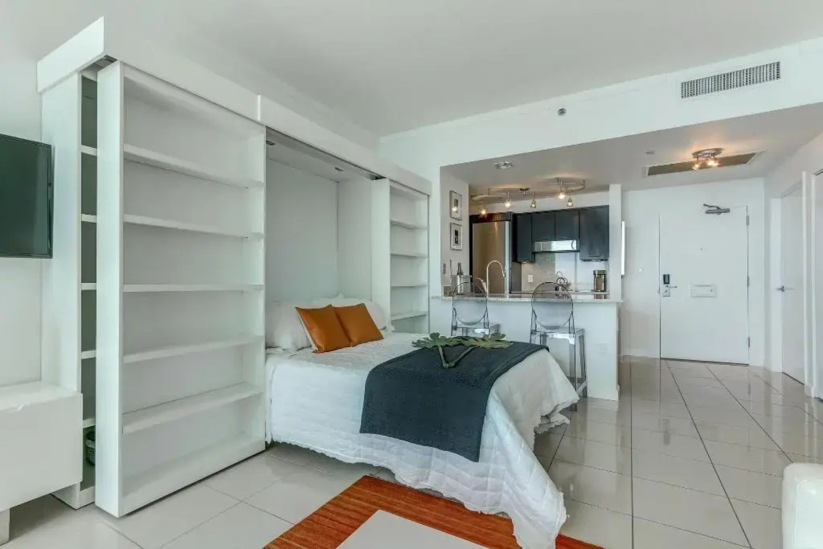 iCoconutGrove Vacation Rentals