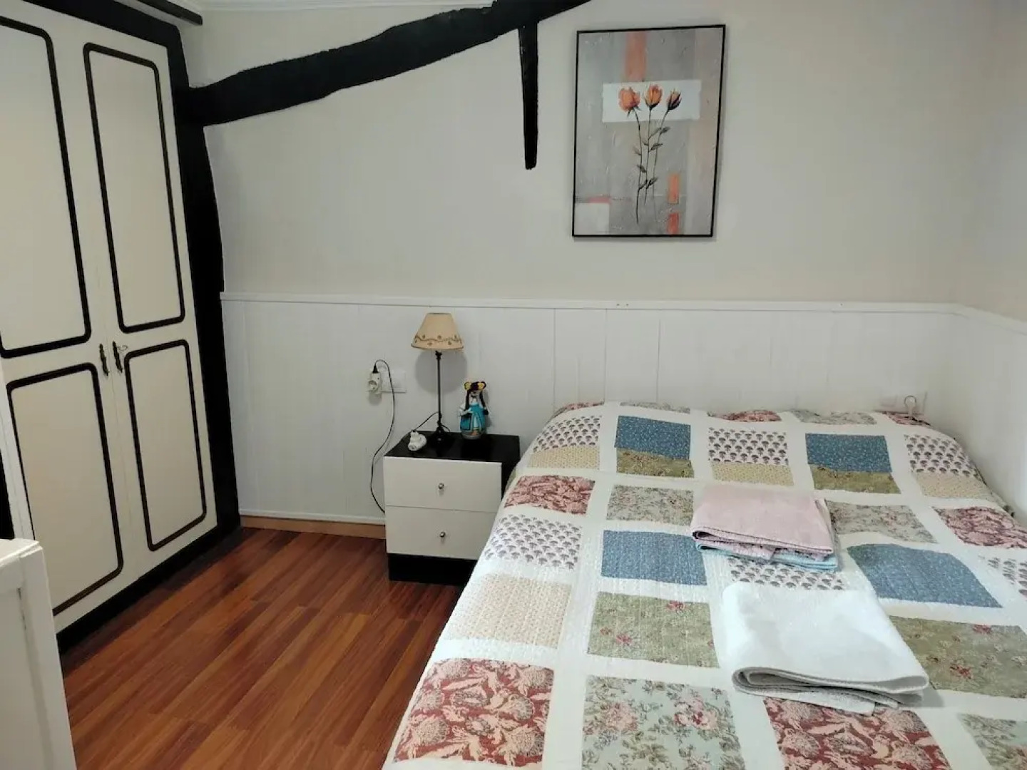 2bed Traditional Apt - Private Balcony - Fuenmayor