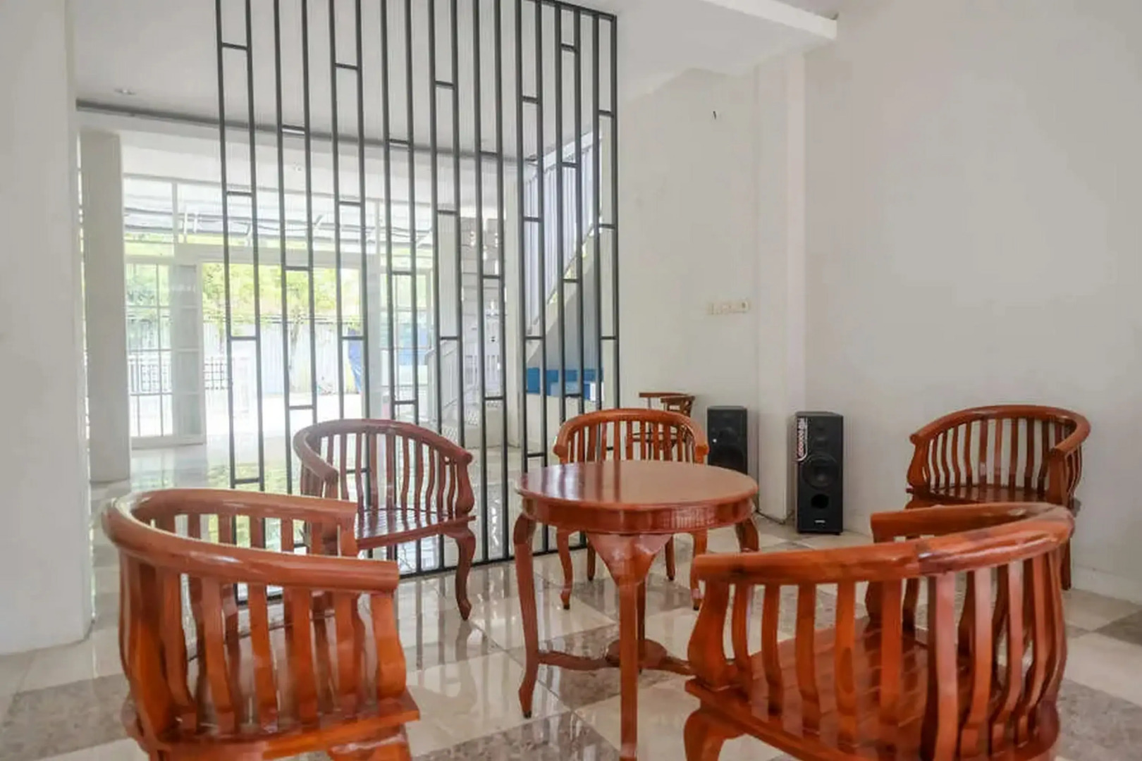 RedDoorz near Stadion Kridosono Blora