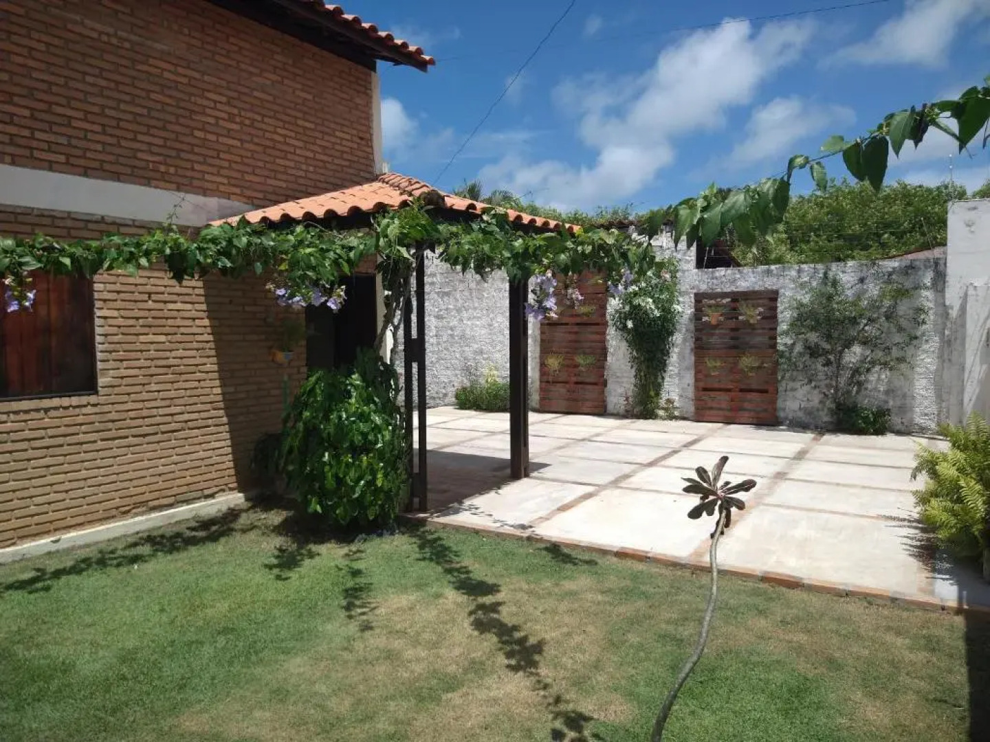 CASA NA PRAIA DO FRANCêS