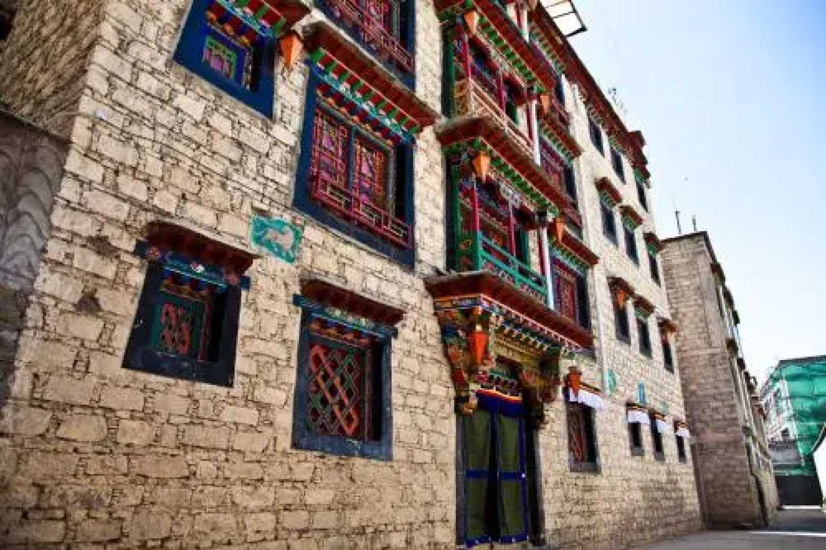 Shmbhala Palace Hotel