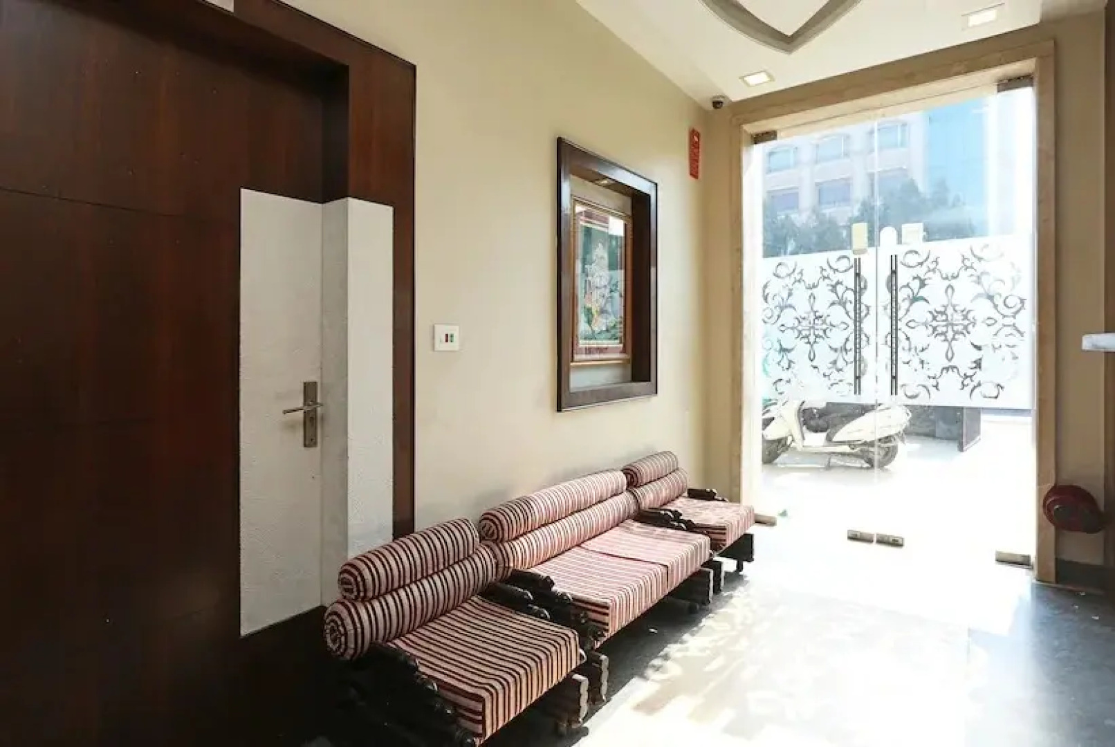 Hotel Heera Continental