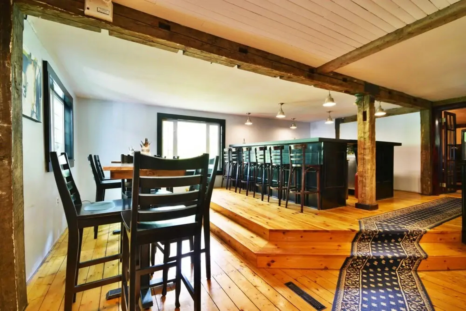 Sutton's Haven Inn