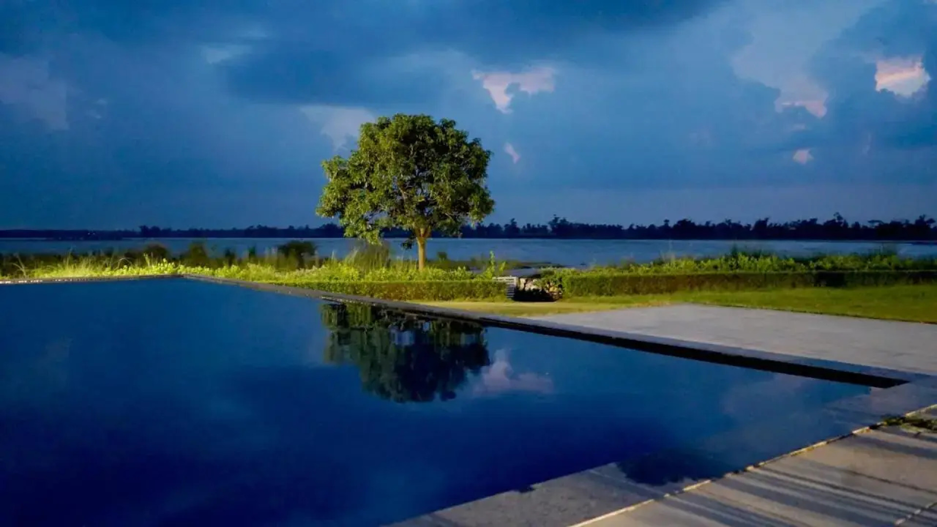 Amatra By the Ganges