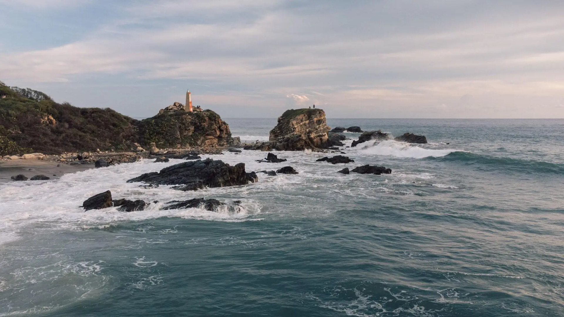 Nílu Puerto Escondido by Selina