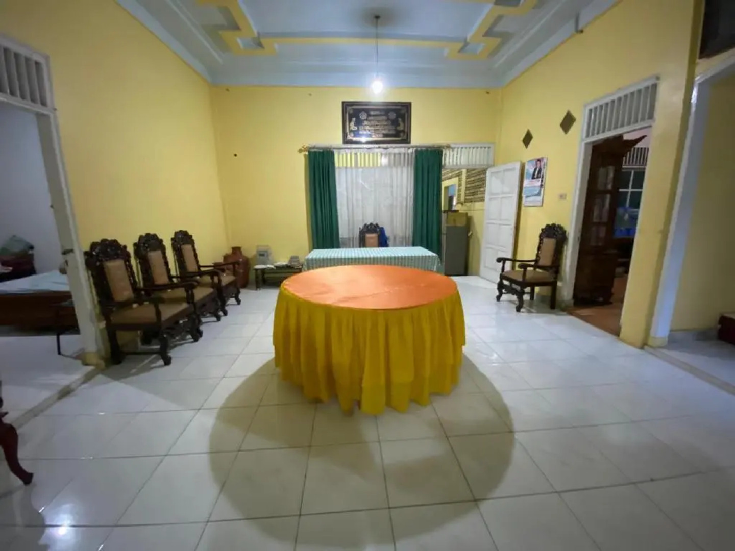 OYO 3205 Penginapan Mikial Ismi Kayuagung Syariah